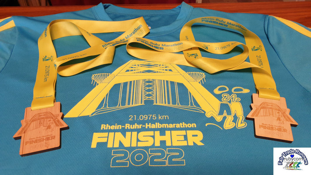 39. Rhein-Ruhr-Marathon 2022 Finisher T-Shirt und Medaille Tanja und Volker